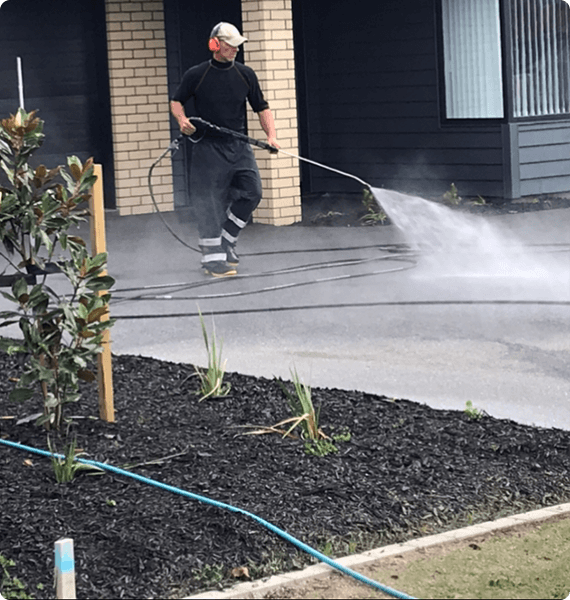 Professional concrete and path cleaning in Auckland